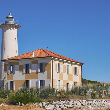 Bright Flat Overlooking The Sea With Side Sea View Daire Bibione